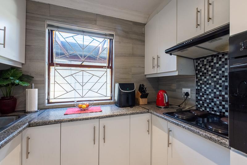 To Let 3 Bedroom Property for Rent in Northpine Western Cape